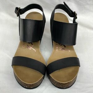 Blowfish faux leather wedge heel sandals ladies sz 6.5